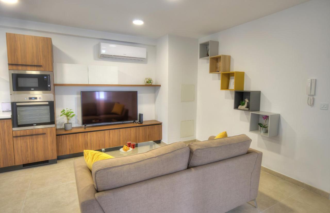 Spacious And Tastefully Furnished 2 Bedroom Apartment Ddif1-3 Gzira Exterior foto